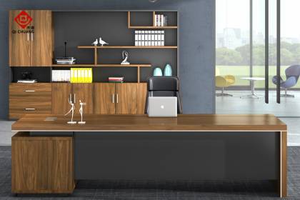 總裁班臺(tái)BB-28