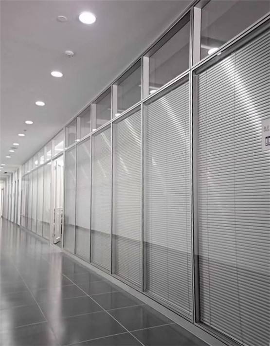 百葉玻璃隔斷